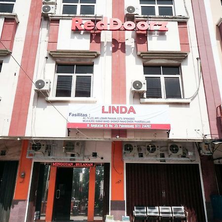 Reddoorz Near Palembang Square Mall 2 Hotel Exterior photo