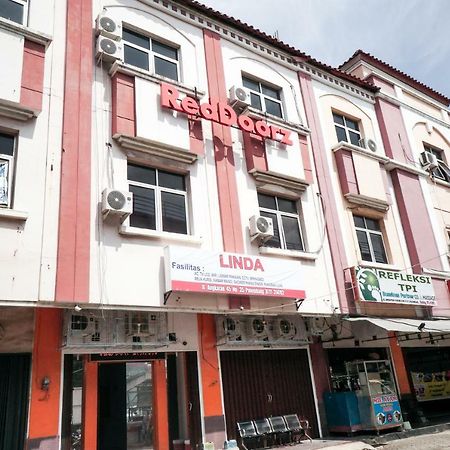 Reddoorz Near Palembang Square Mall 2 Hotel Exterior photo