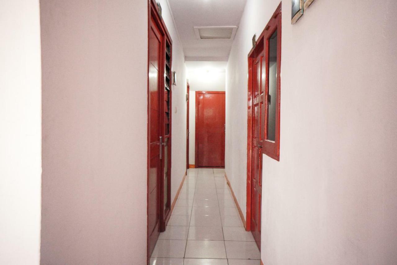 Reddoorz Near Palembang Square Mall 2 Hotel Exterior photo